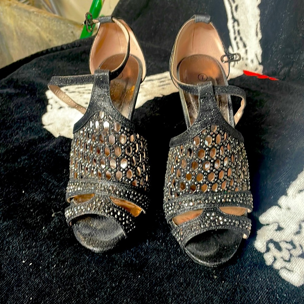 Beautiful black sparkly shoes
